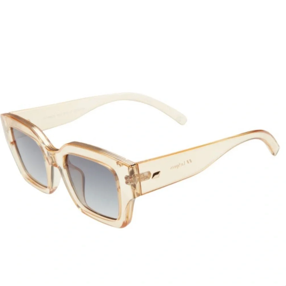 🧡 Le Specs Hypnos Alt Fit 50mm Square Sunglasses Sand / Deep Smoke Grad